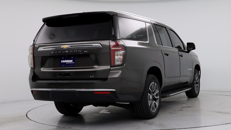 2021 Chevrolet Suburban 1500 LT 8