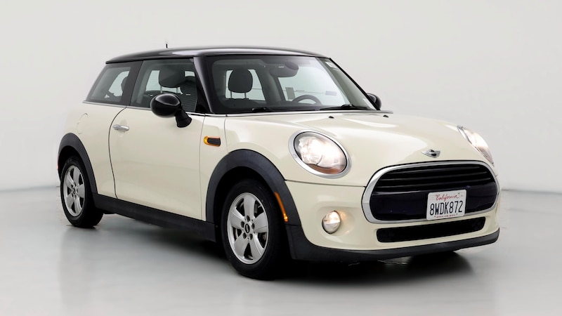 2017 MINI Cooper Hardtop  Hero Image