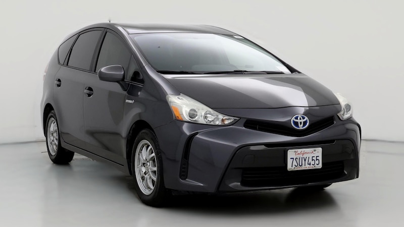 2016 Toyota Prius v Two Hero Image