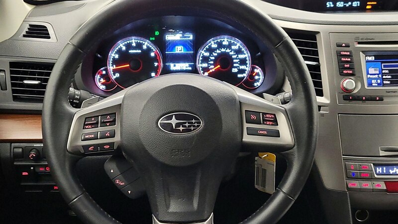 2014 Subaru Outback 2.5i Limited 10