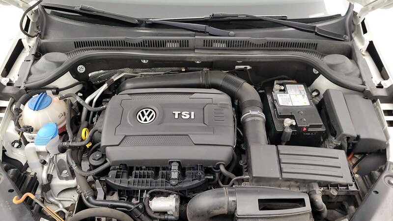 2014 Volkswagen Jetta SE 21