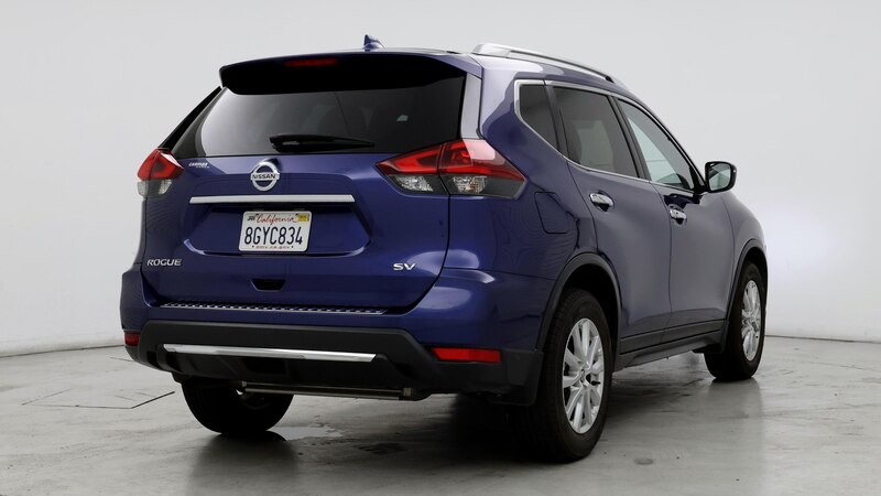 2018 Nissan Rogue SV 8