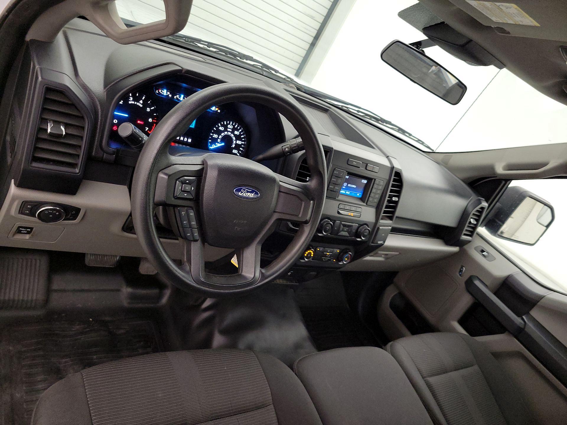 Thumbnail: 2019 Ford F-150 - 9