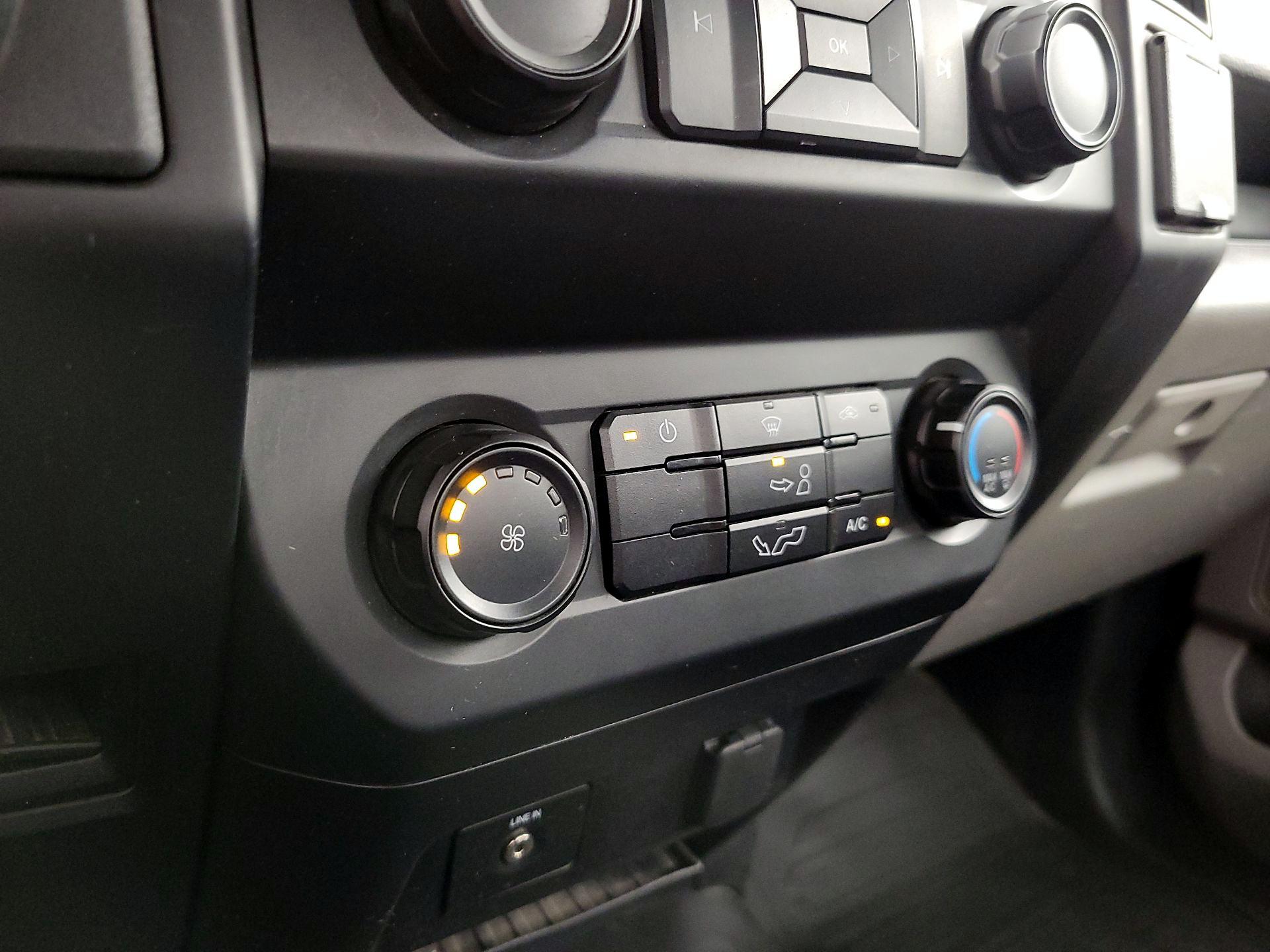 Thumbnail: 2019 Ford F-150 - 16