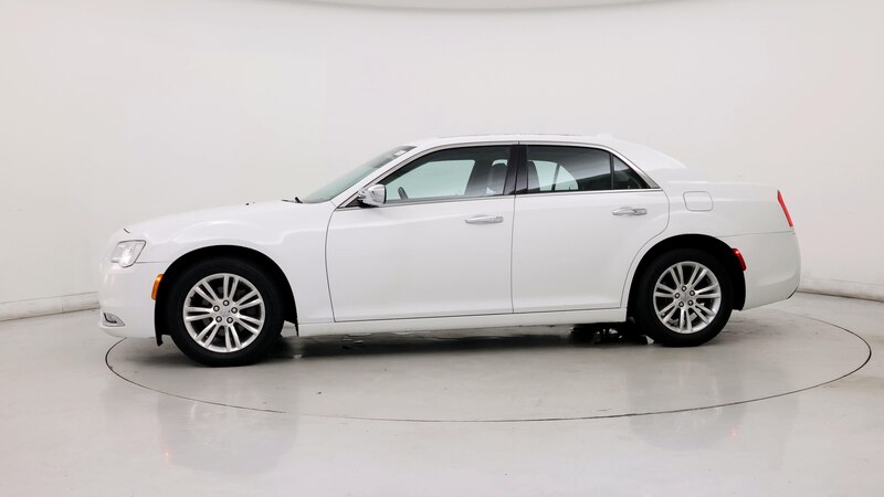 2016 Chrysler 300 C 3