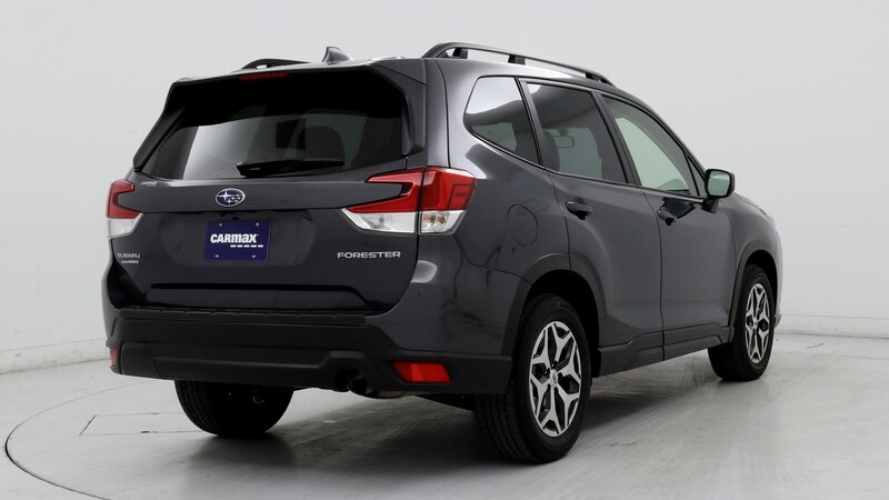 2022 Subaru Forester Premium 8