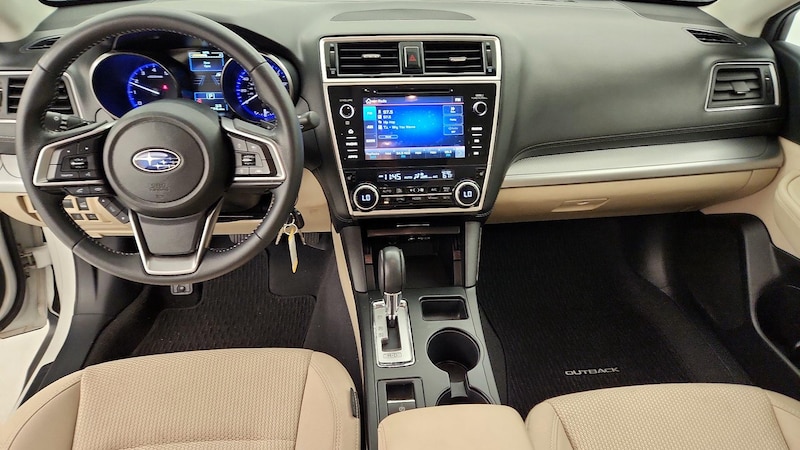 2019 Subaru Outback Premium 9