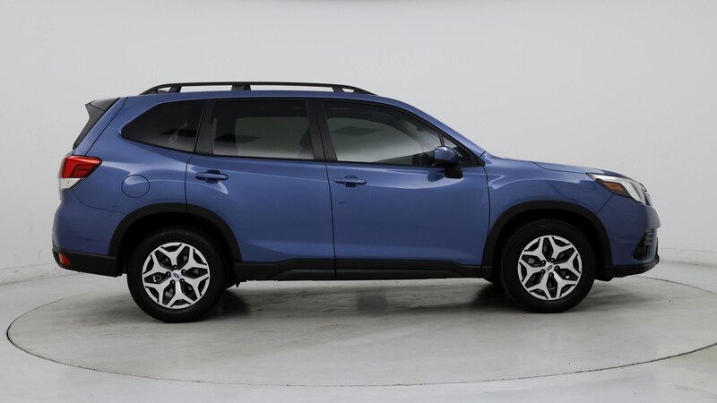 2024 Subaru Forester Premium 7