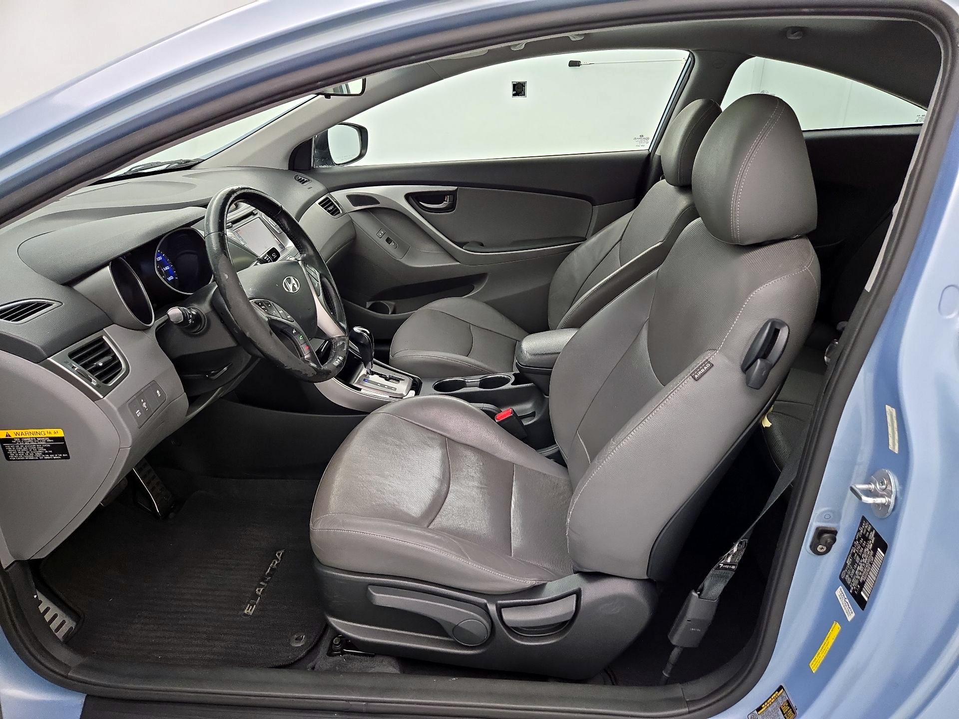 Thumbnail: 2013 Hyundai Elantra - 11