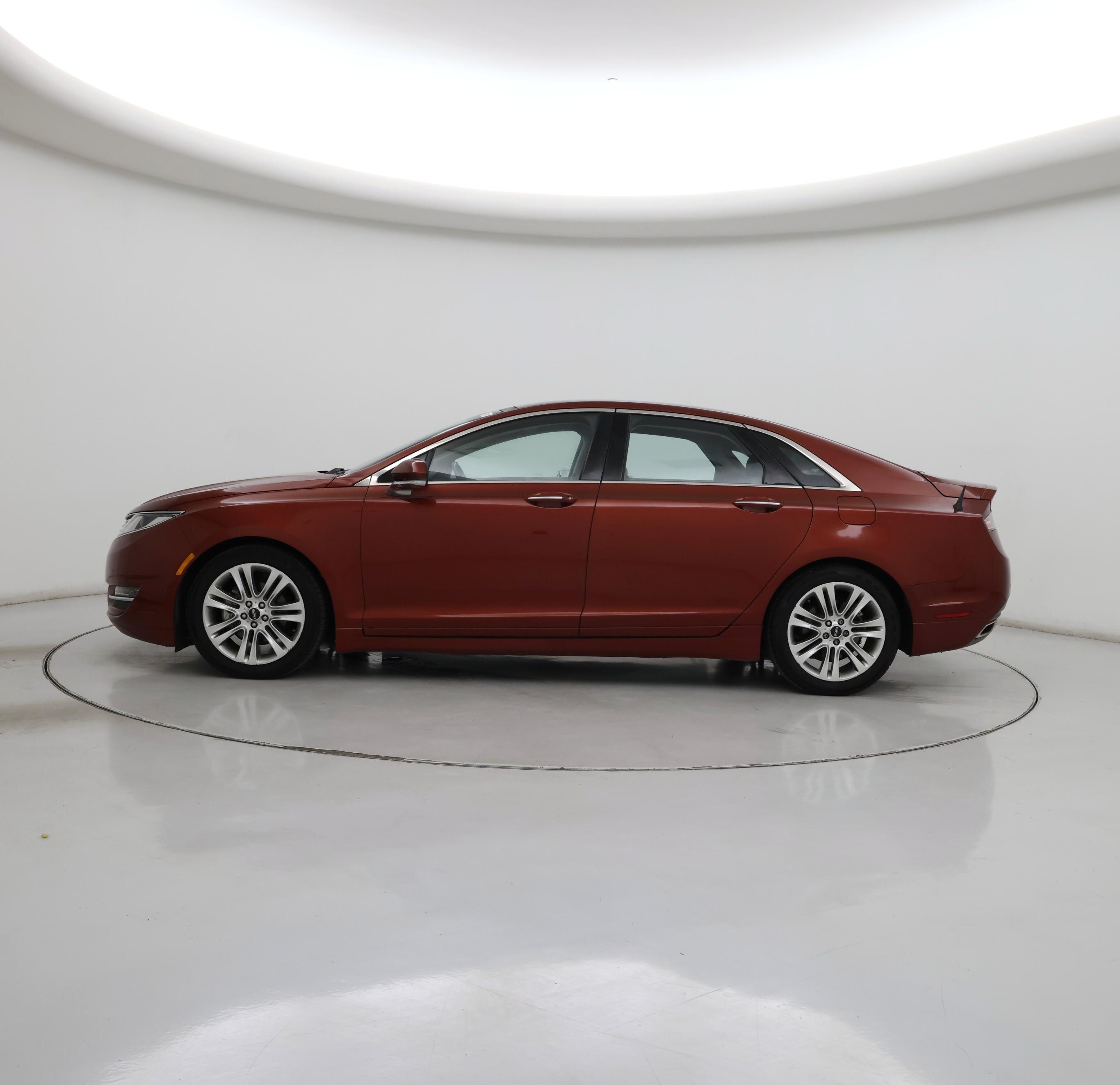 Thumbnail: 2014 Lincoln MKZ - 3