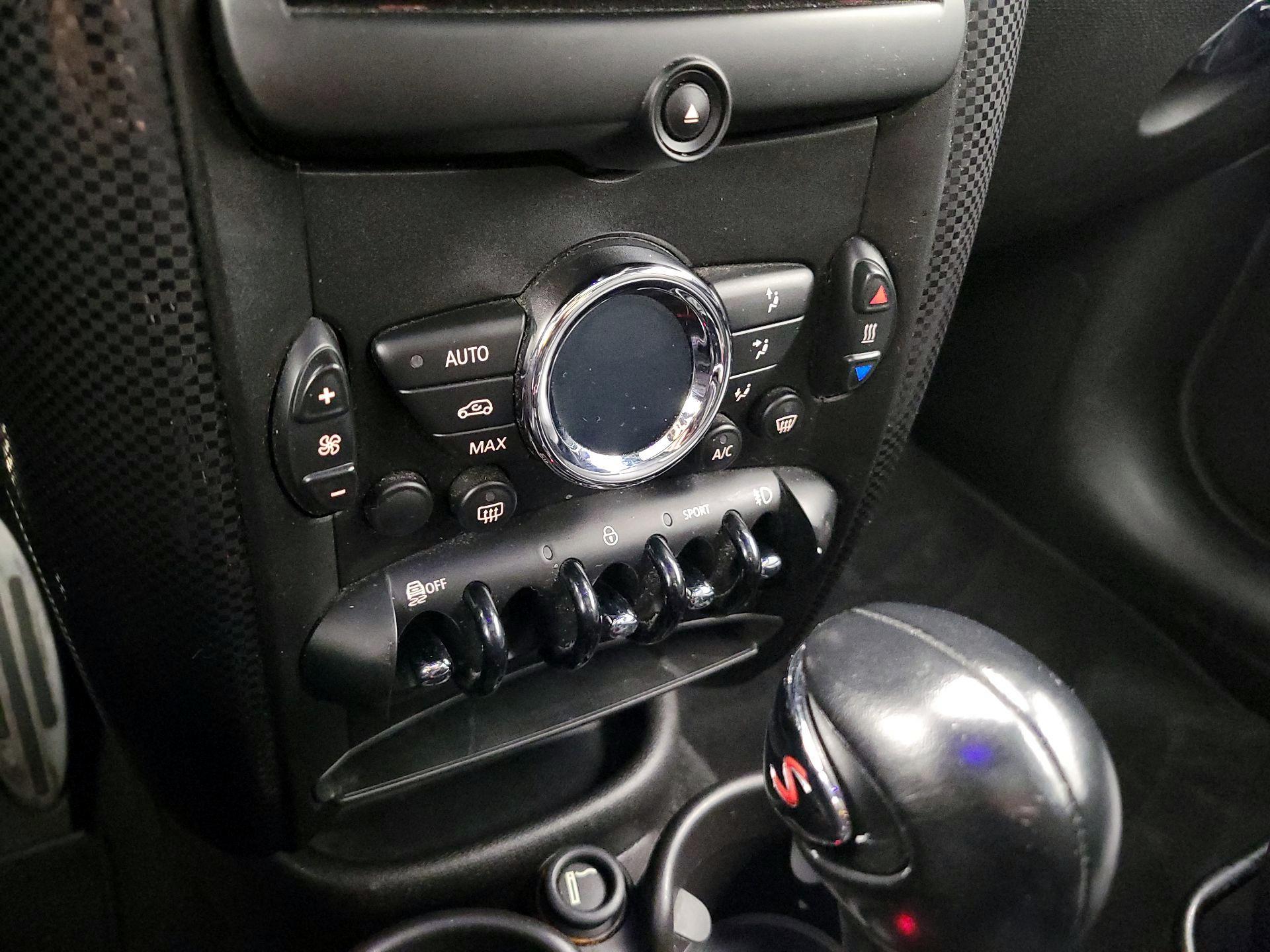 Thumbnail: 2014 MINI Cooper Paceman - 14
