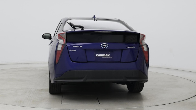 2016 Toyota Prius Three Touring 6