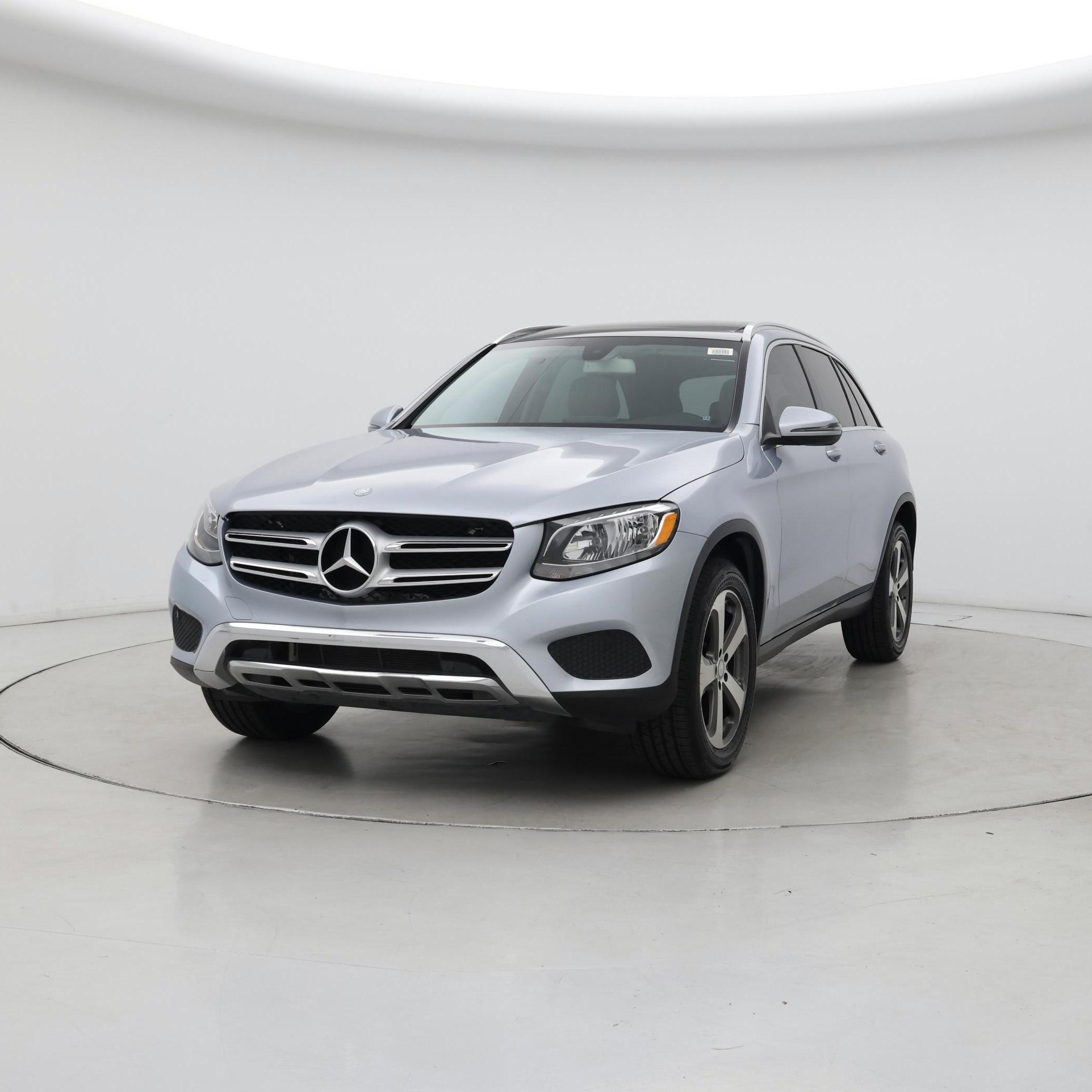 Thumbnail: 2016 Mercedes-Benz GLC - 4