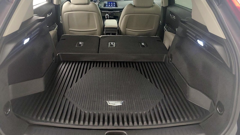 2021 Cadillac XT4 Luxury 23