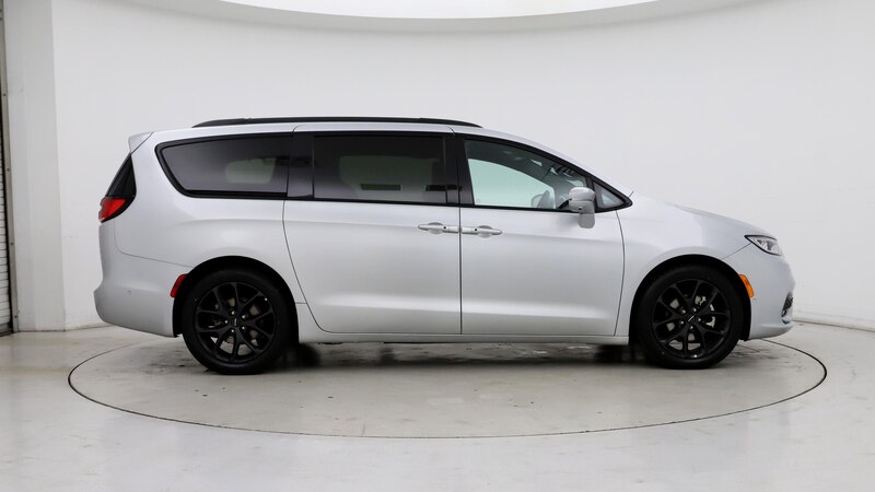 2022 Chrysler Pacifica Limited 7