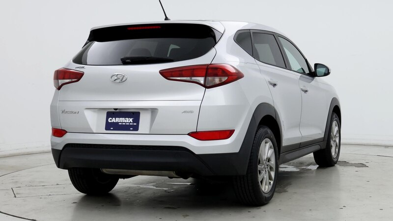 2018 Hyundai Tucson SE 8