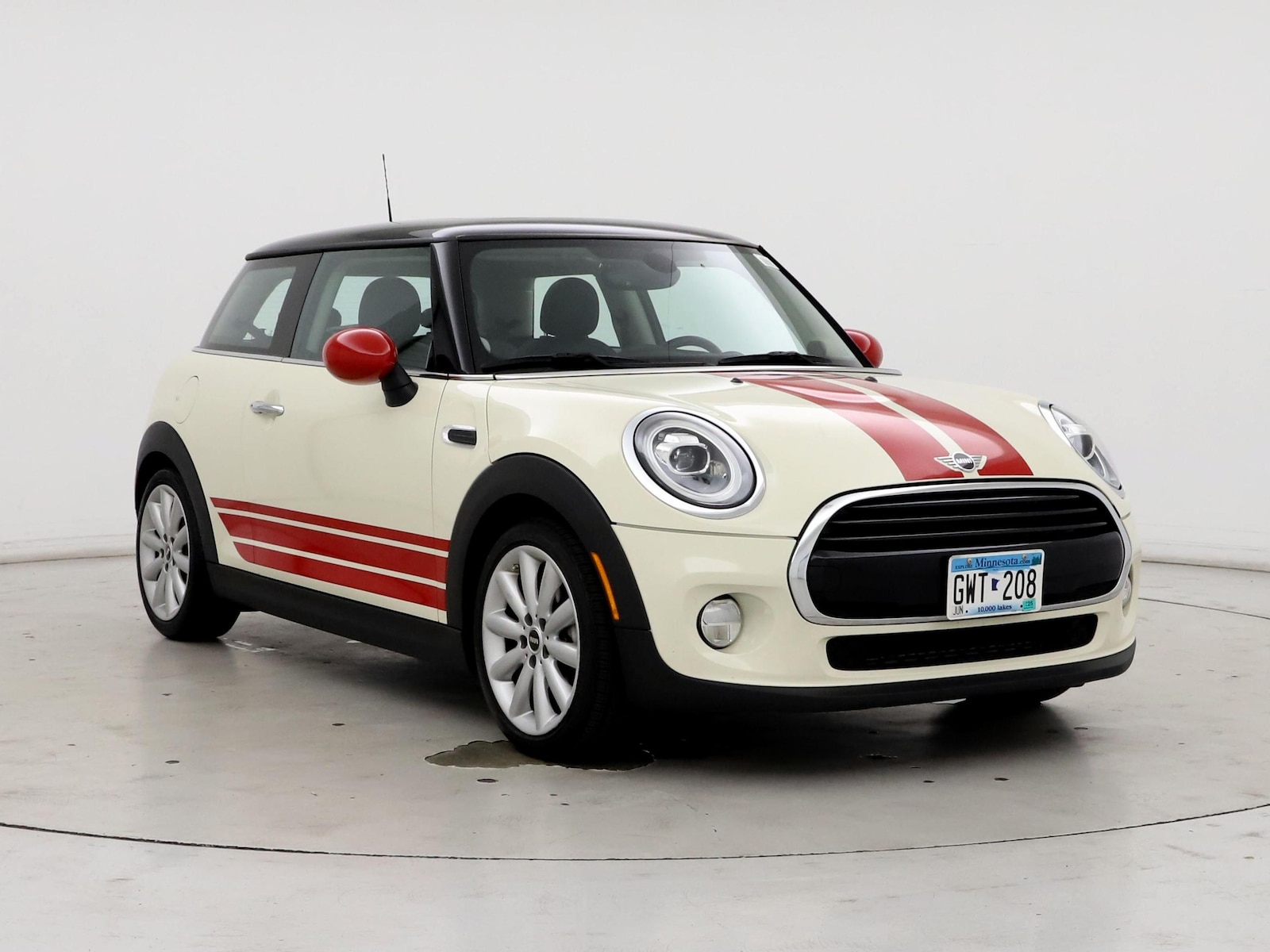 Used 2019 MINI Hardtop 2 Door Base with VIN WMWXP5C58K2H30678 for sale in Brooklyn Park, Minnesota