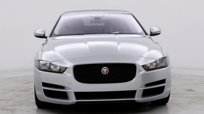 2017 Jaguar XE  5