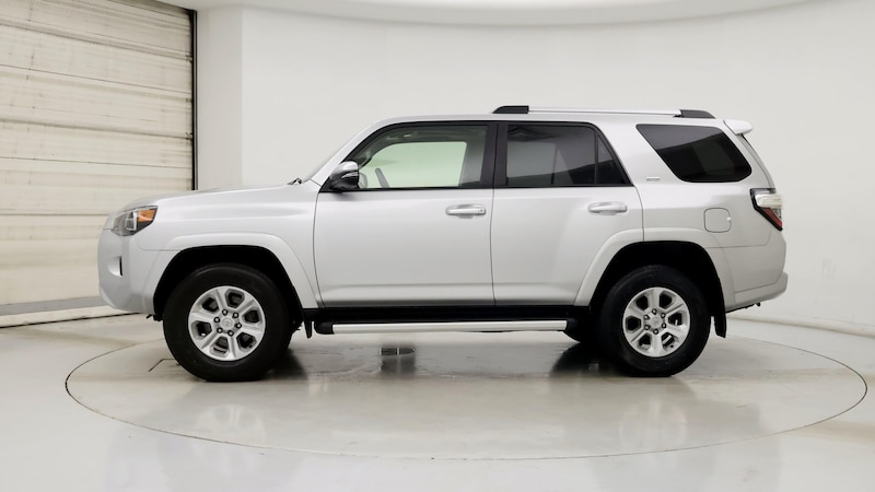 2022 Toyota 4Runner SR5 3