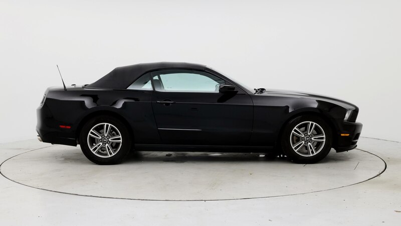 2013 Ford Mustang Premium 7