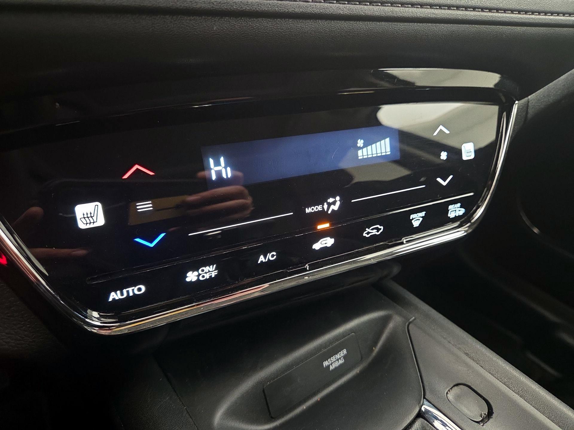 Thumbnail: 2019 Honda HR-V - 16