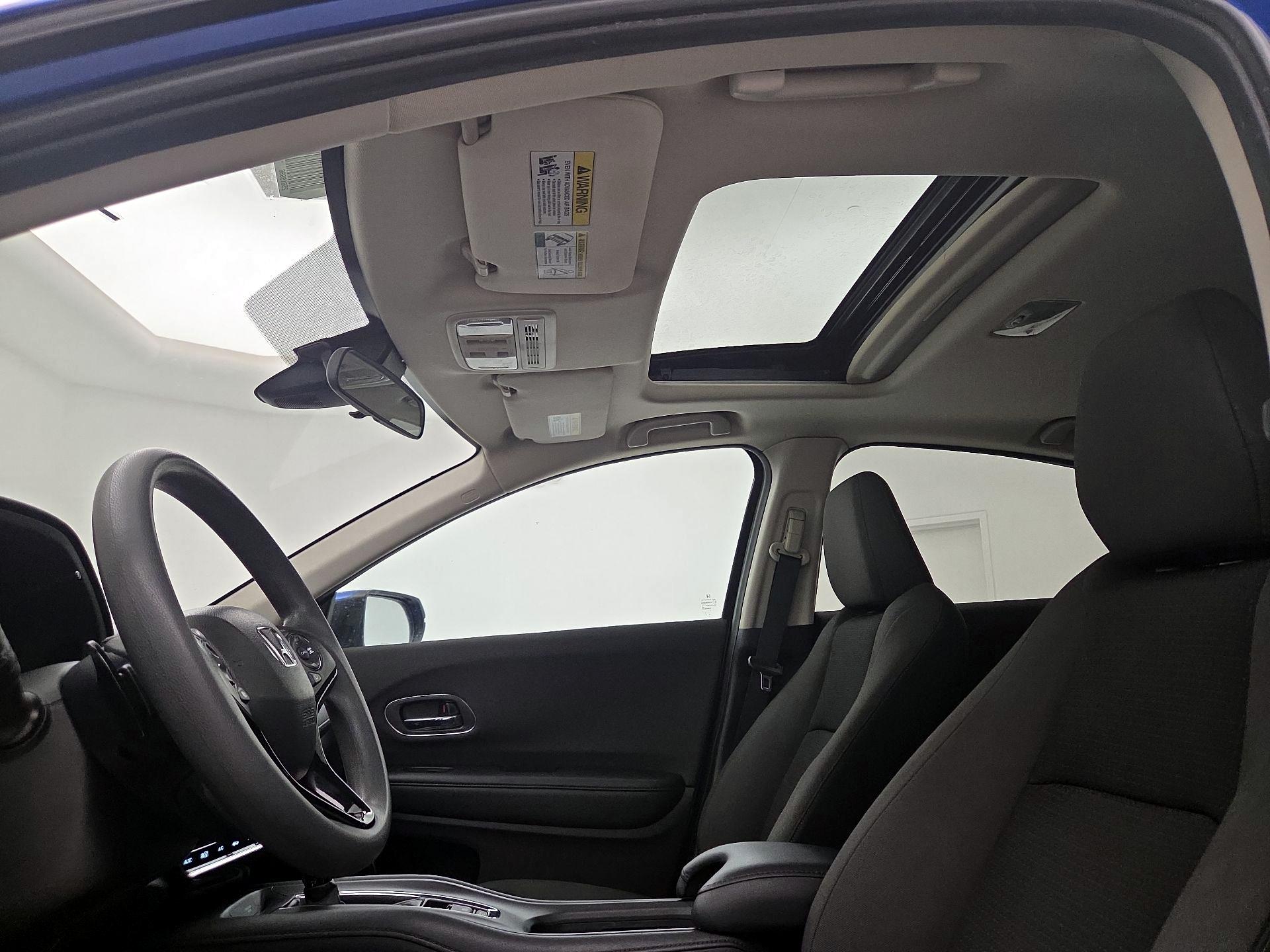 Thumbnail: 2019 Honda HR-V - 19