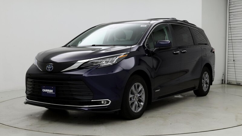 2021 Toyota Sienna XLE 4