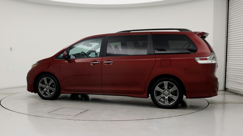 2020 Toyota Sienna SE 4