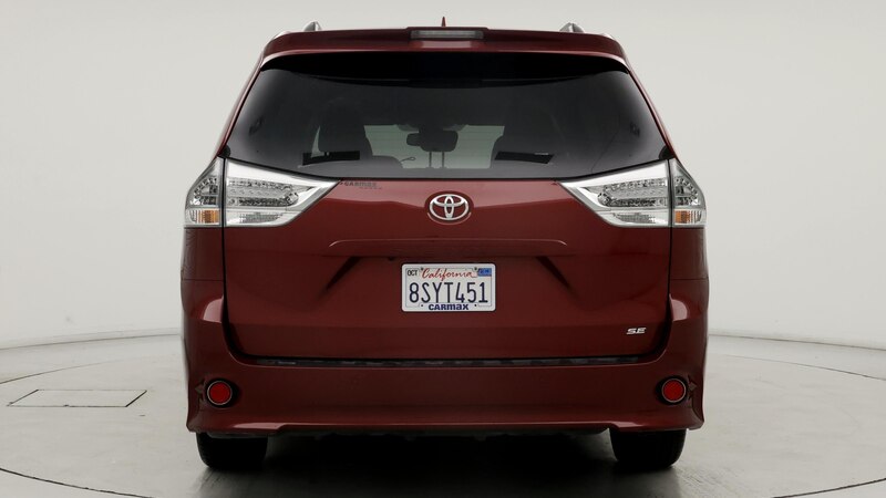 2020 Toyota Sienna SE 6