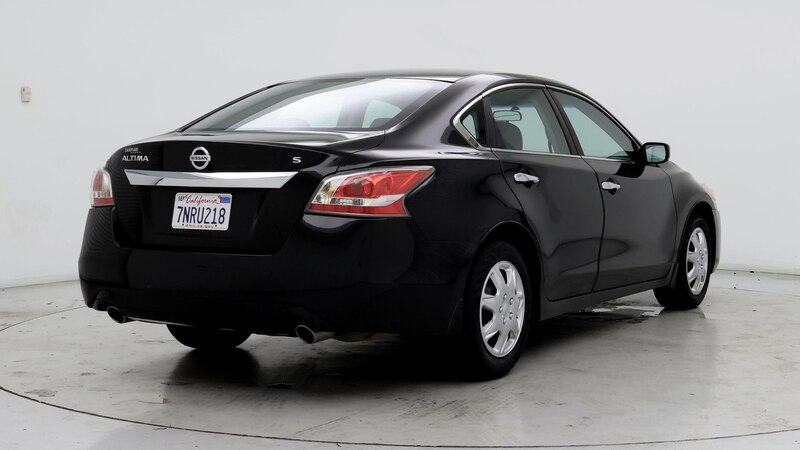 2015 Nissan Altima S 8