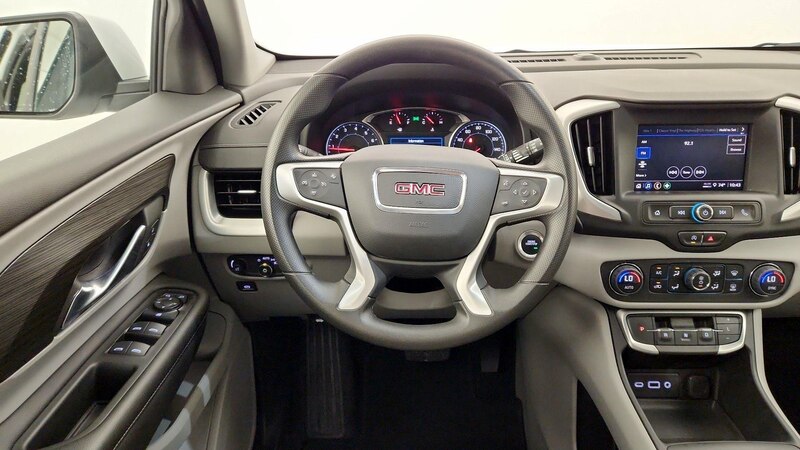 2024 GMC Terrain SLE 10