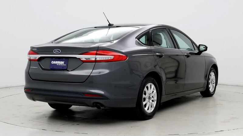 2017 Ford Fusion S 8