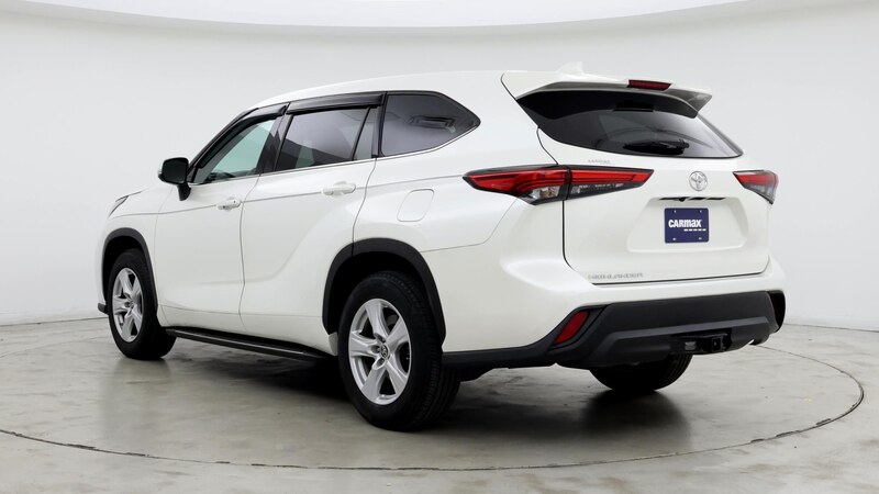 2021 Toyota Highlander L 2