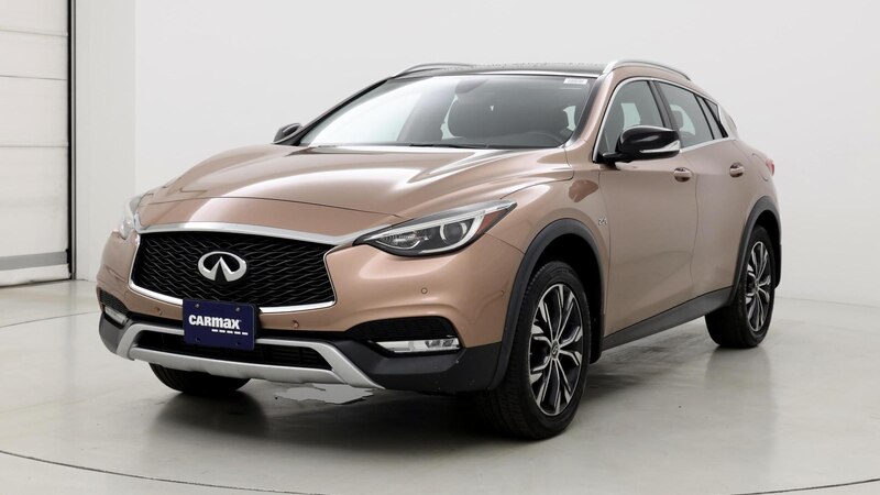 2017 INFINITI QX30 Premium 4