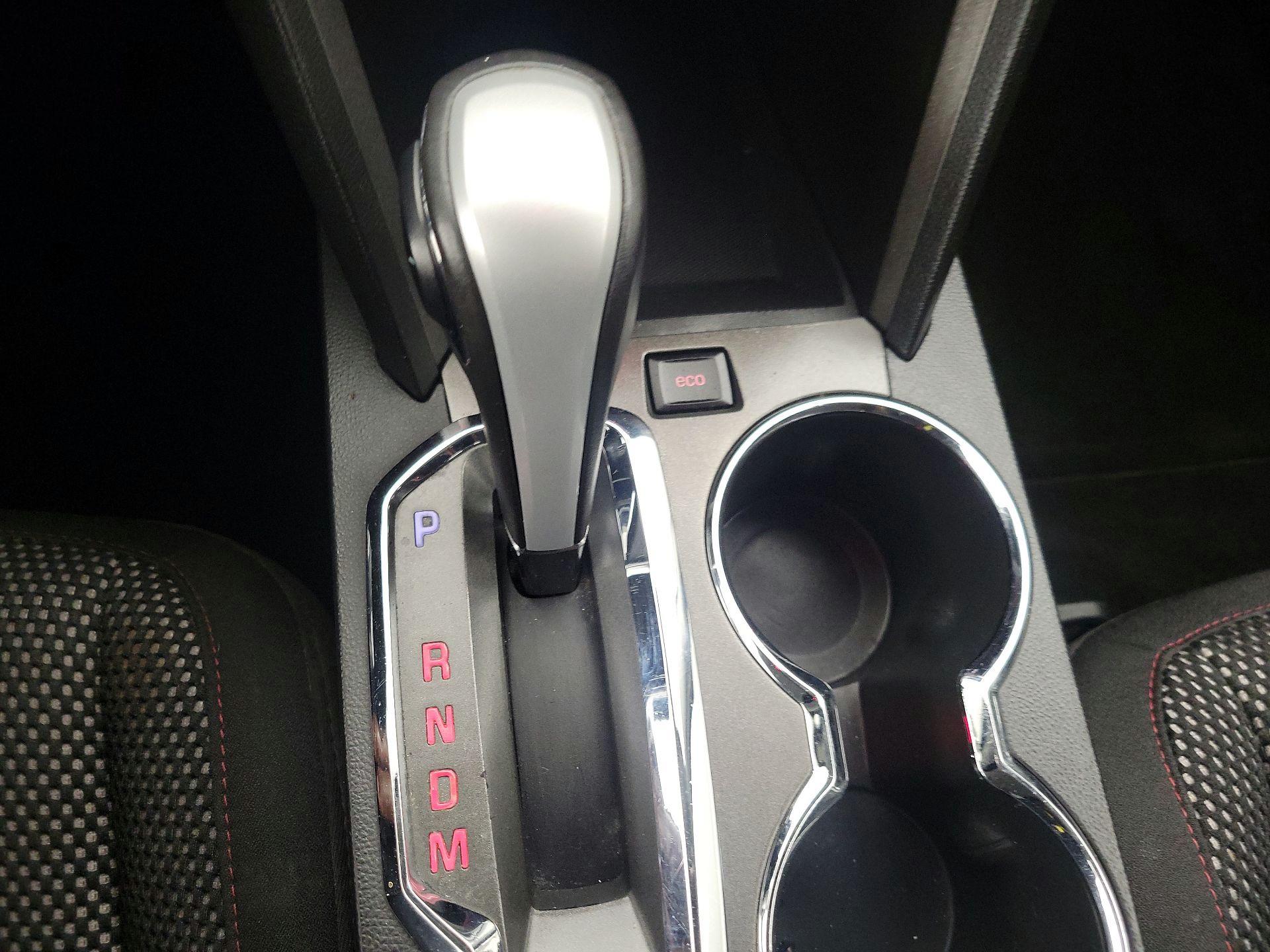 Thumbnail: 2013 GMC Terrain - 17