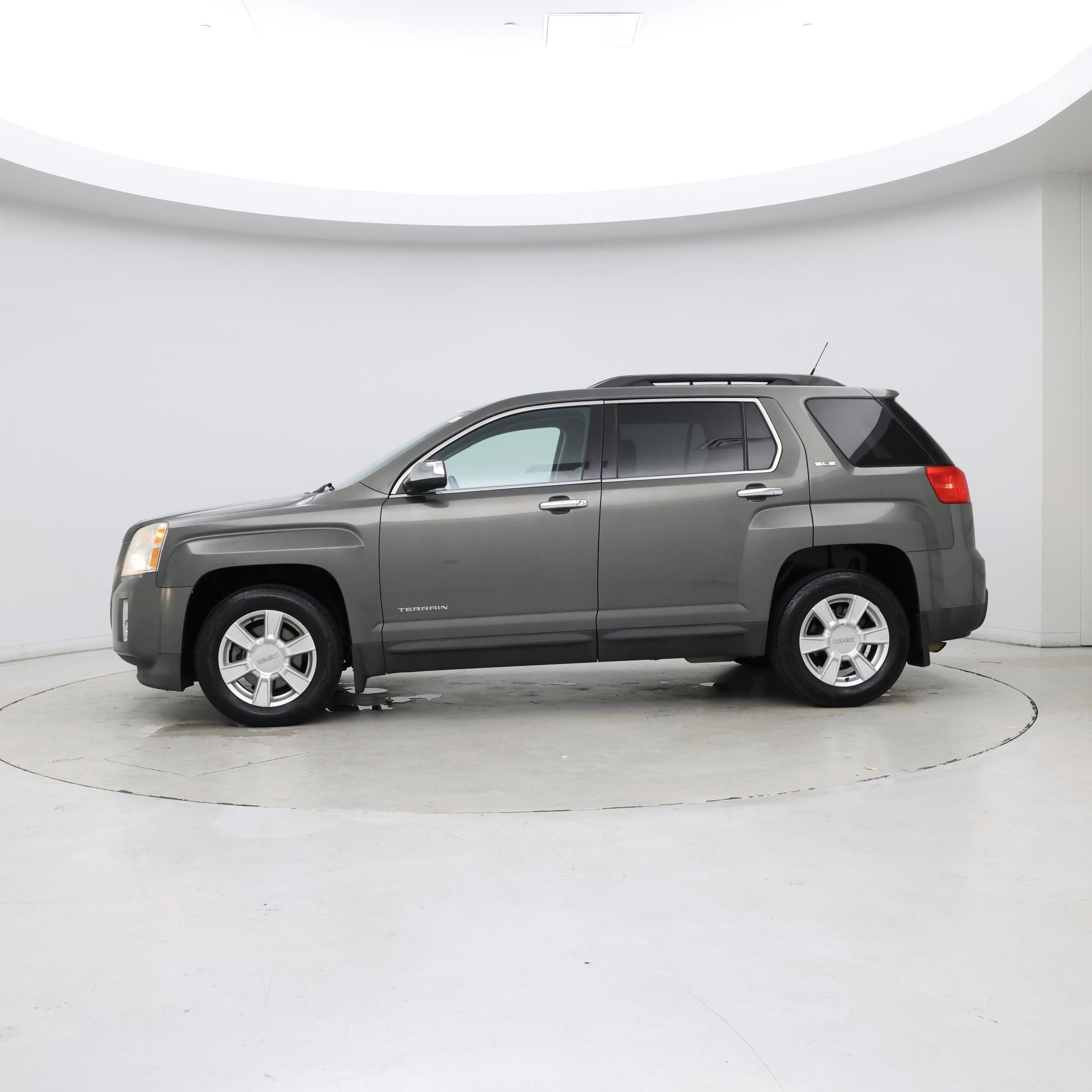 Thumbnail: 2013 GMC Terrain - 3