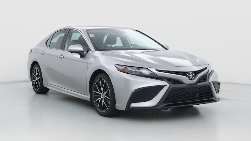 2021 Toyota Camry SE Hero Image