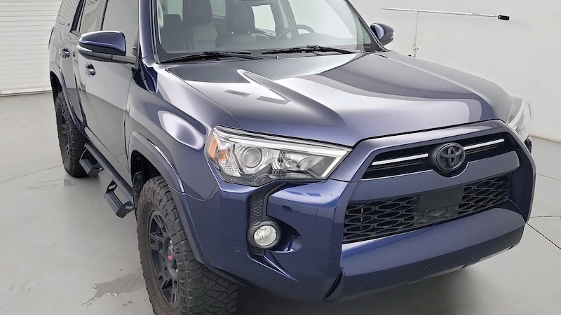2020 Toyota 4Runner SR5 Hero Image