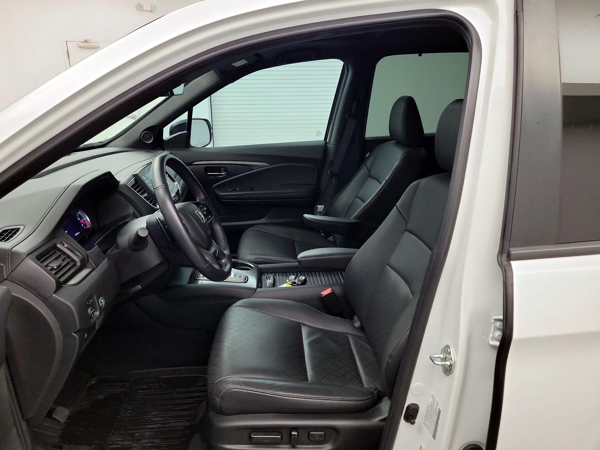 Thumbnail: 2021 Honda Passport - 11