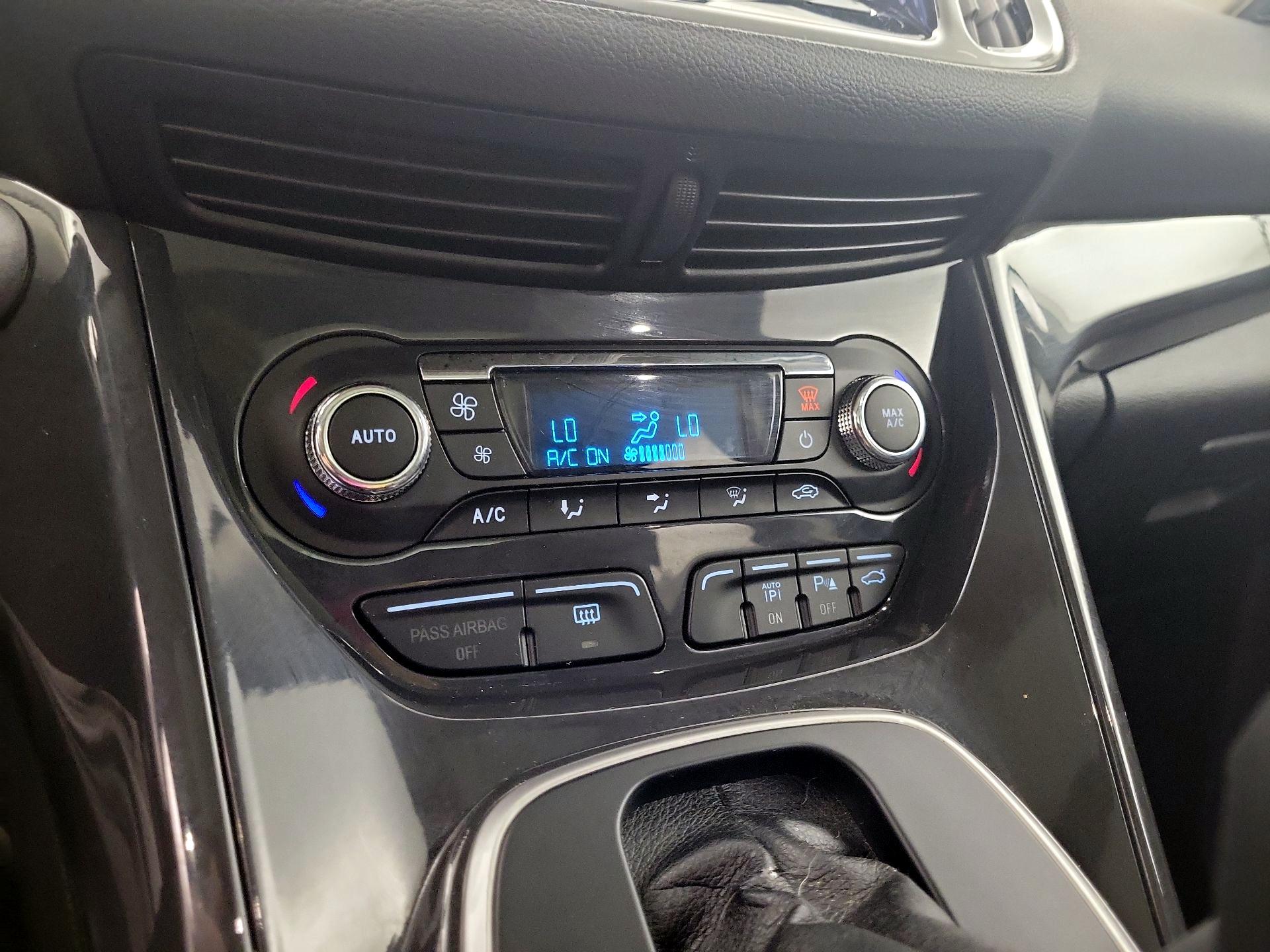 Thumbnail: 2014 Ford Escape - 16