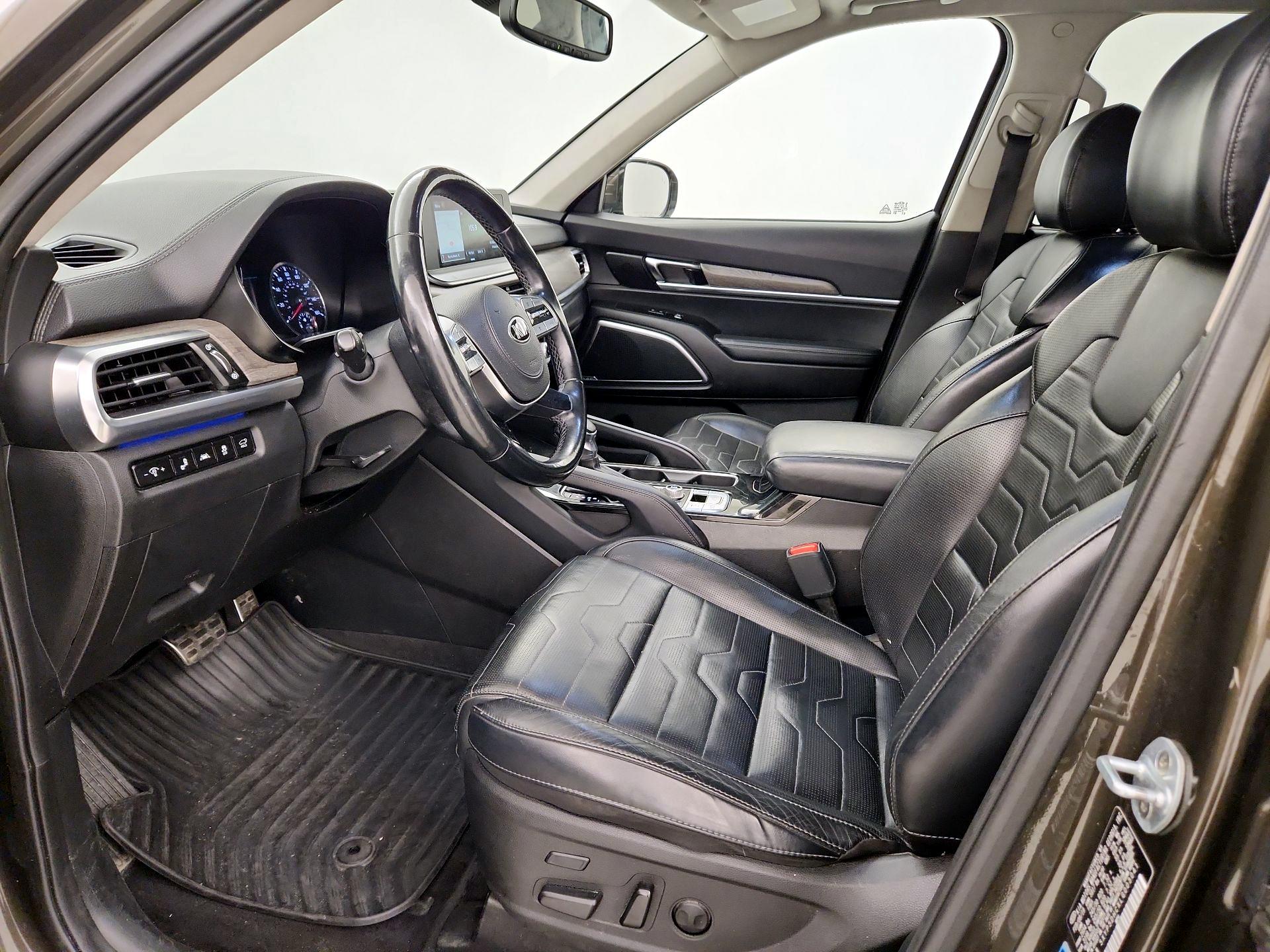 Thumbnail: 2020 Kia Telluride - 11