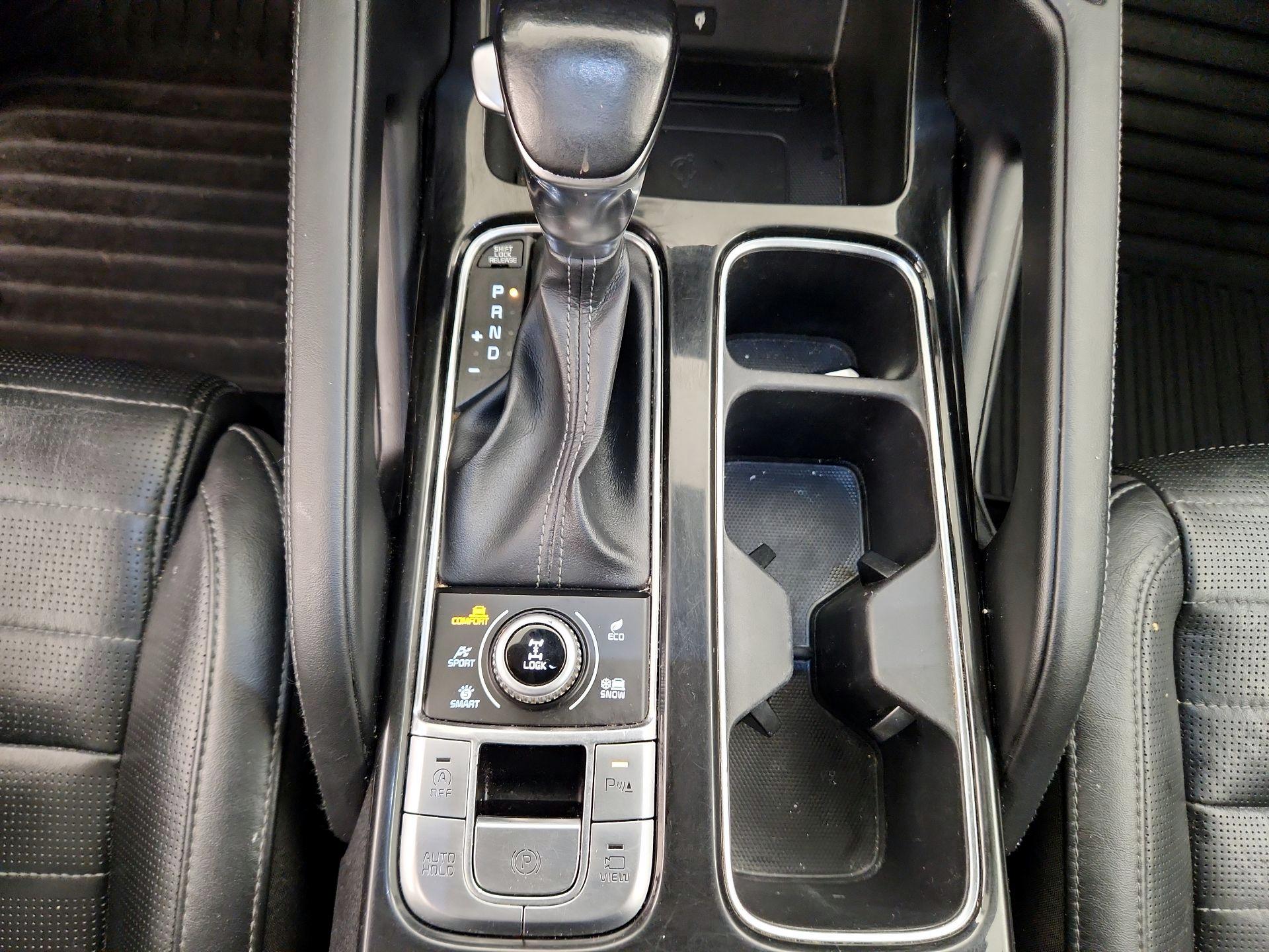 Thumbnail: 2020 Kia Telluride - 18