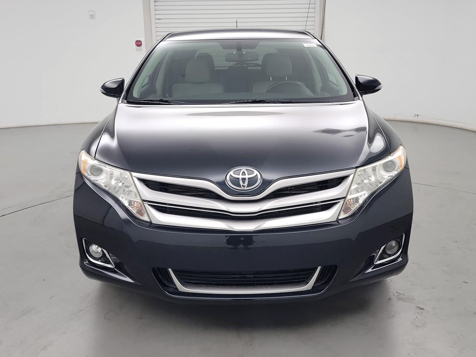 Thumbnail: 2013 Toyota Venza - 2