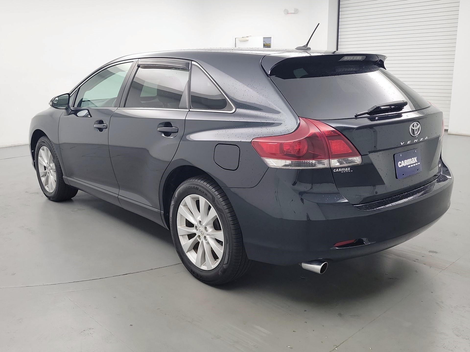 Thumbnail: 2013 Toyota Venza - 7