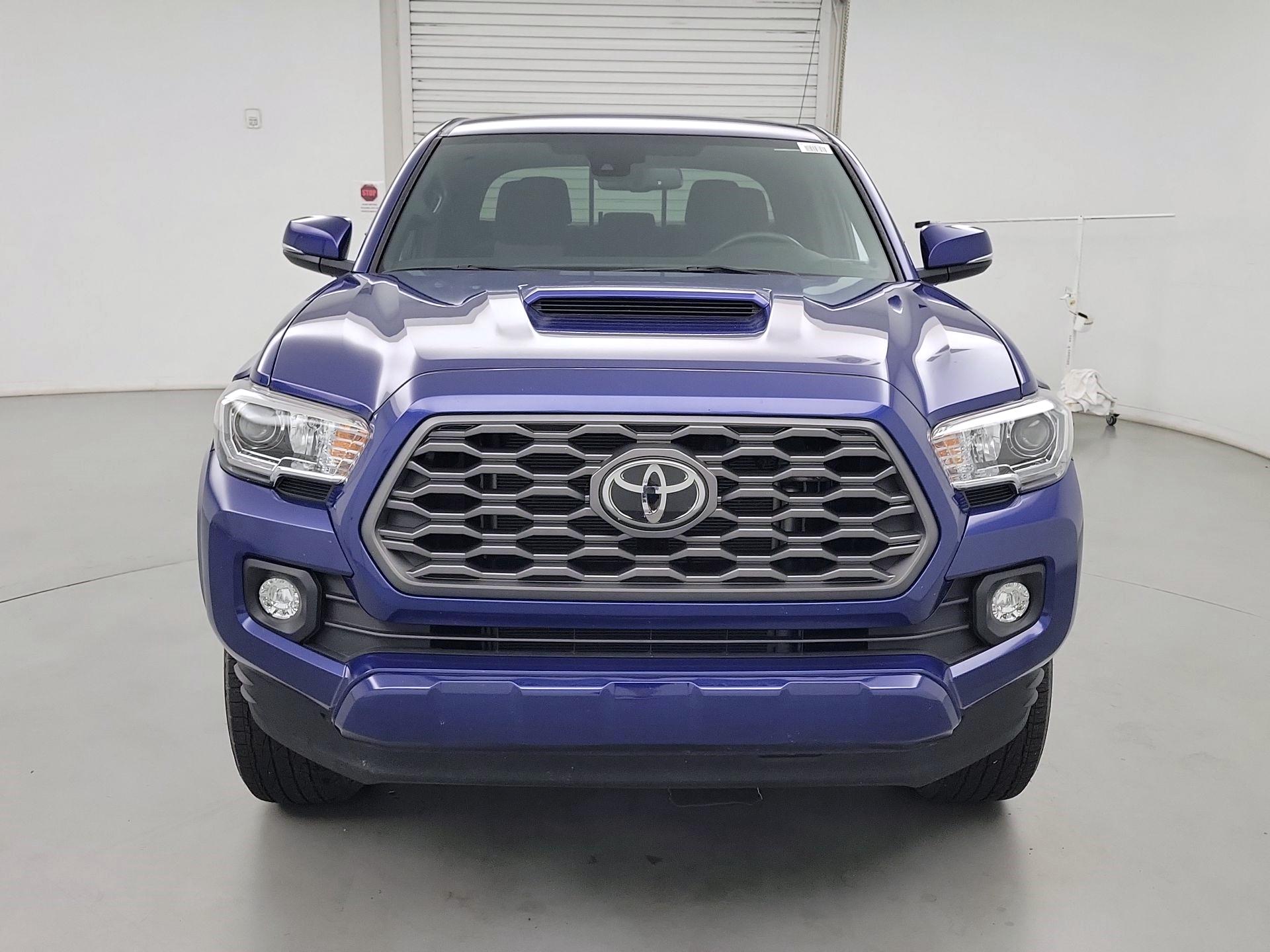 Thumbnail: 2022 Toyota Tacoma - 2