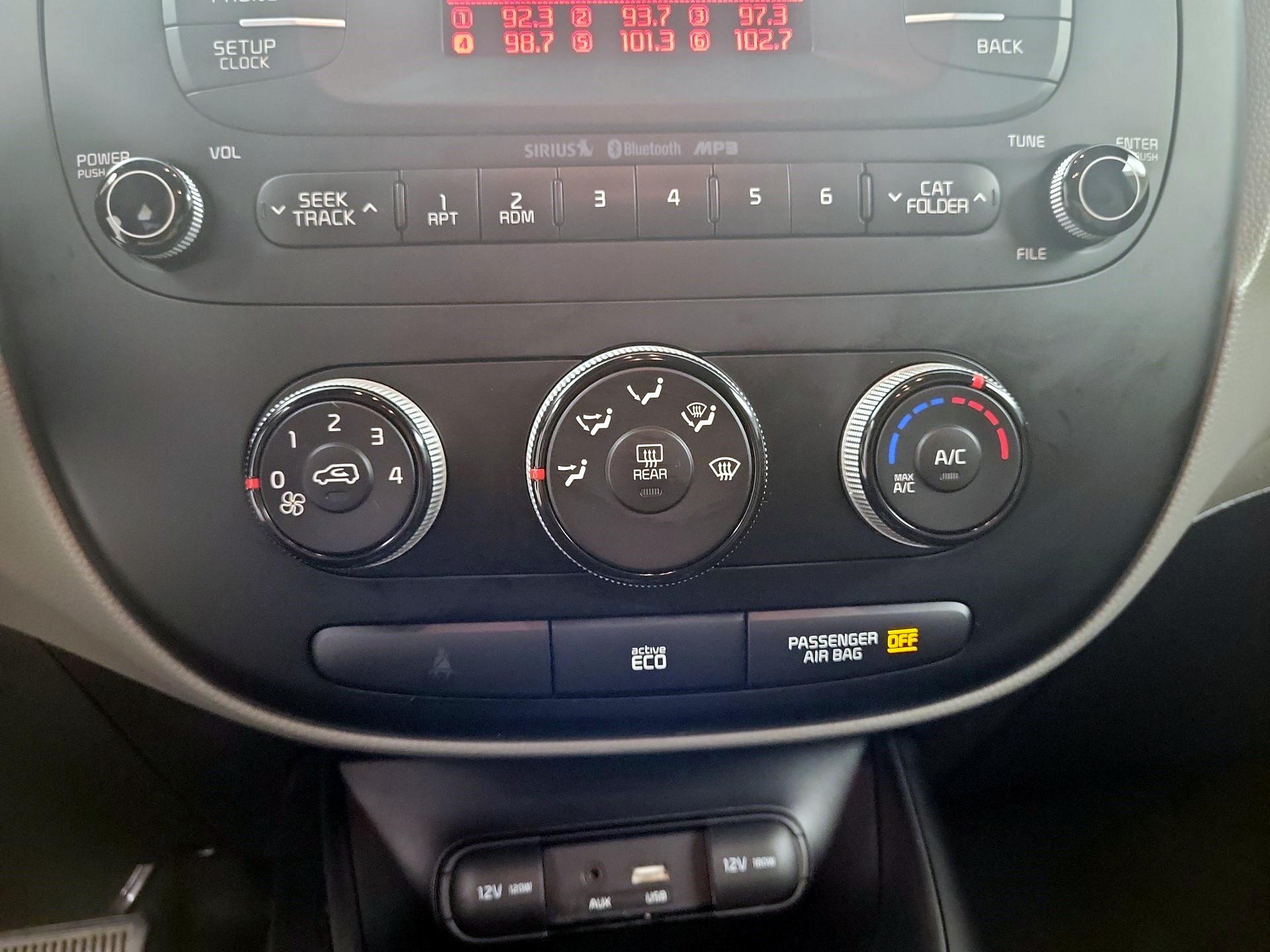 Thumbnail: 2016 Kia Soul - 13