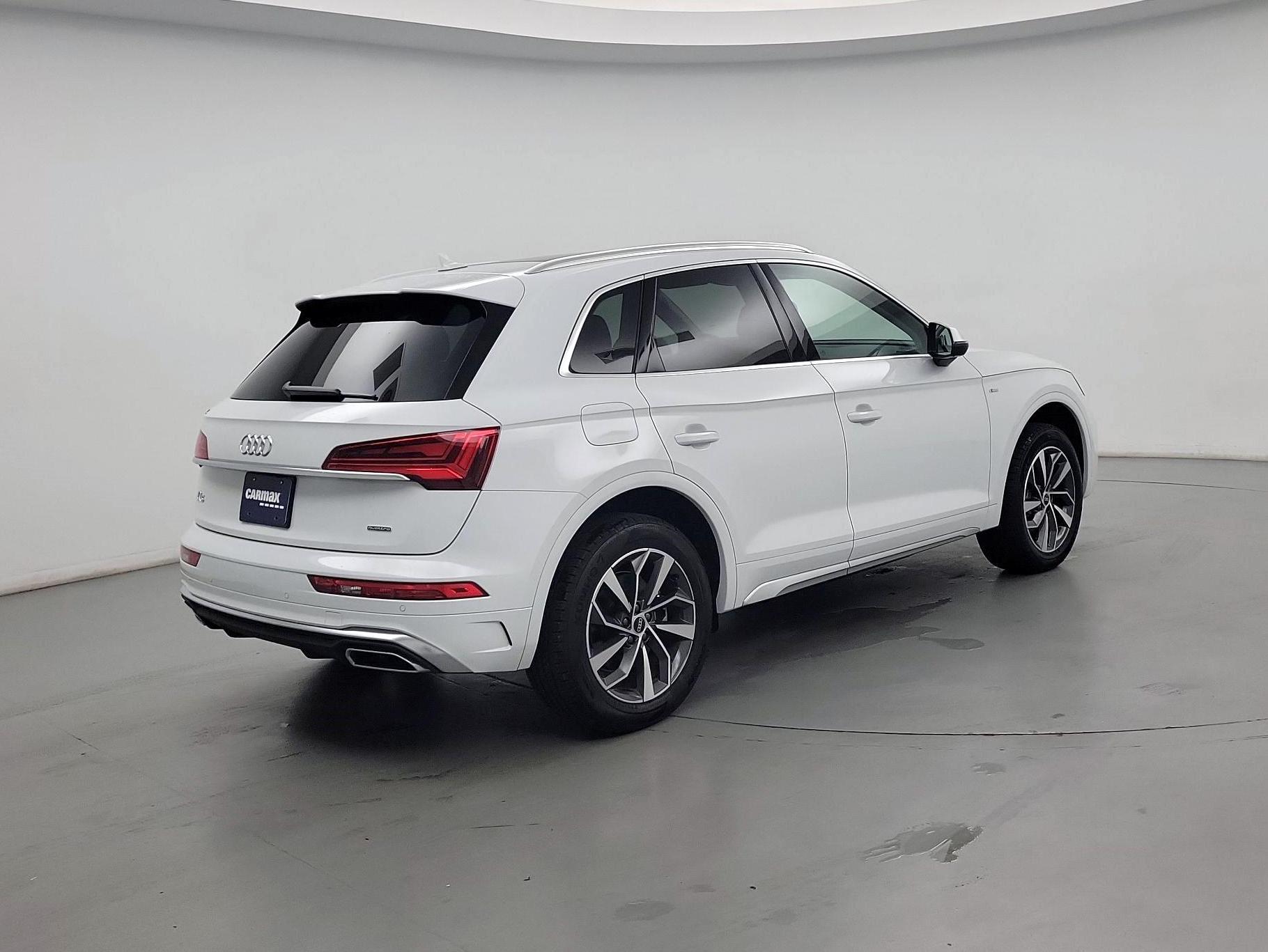 Thumbnail: 2023 Audi Q5 - 5