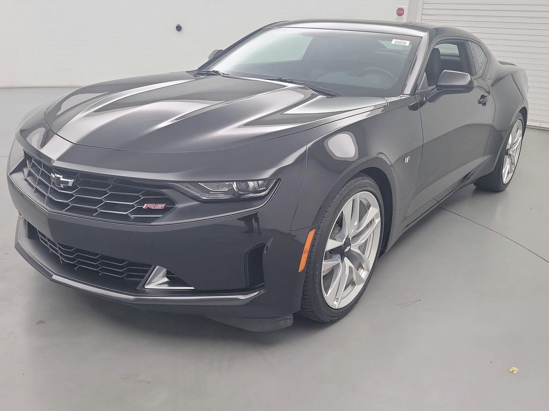 Thumbnail: 2021 Chevrolet Camaro - 3