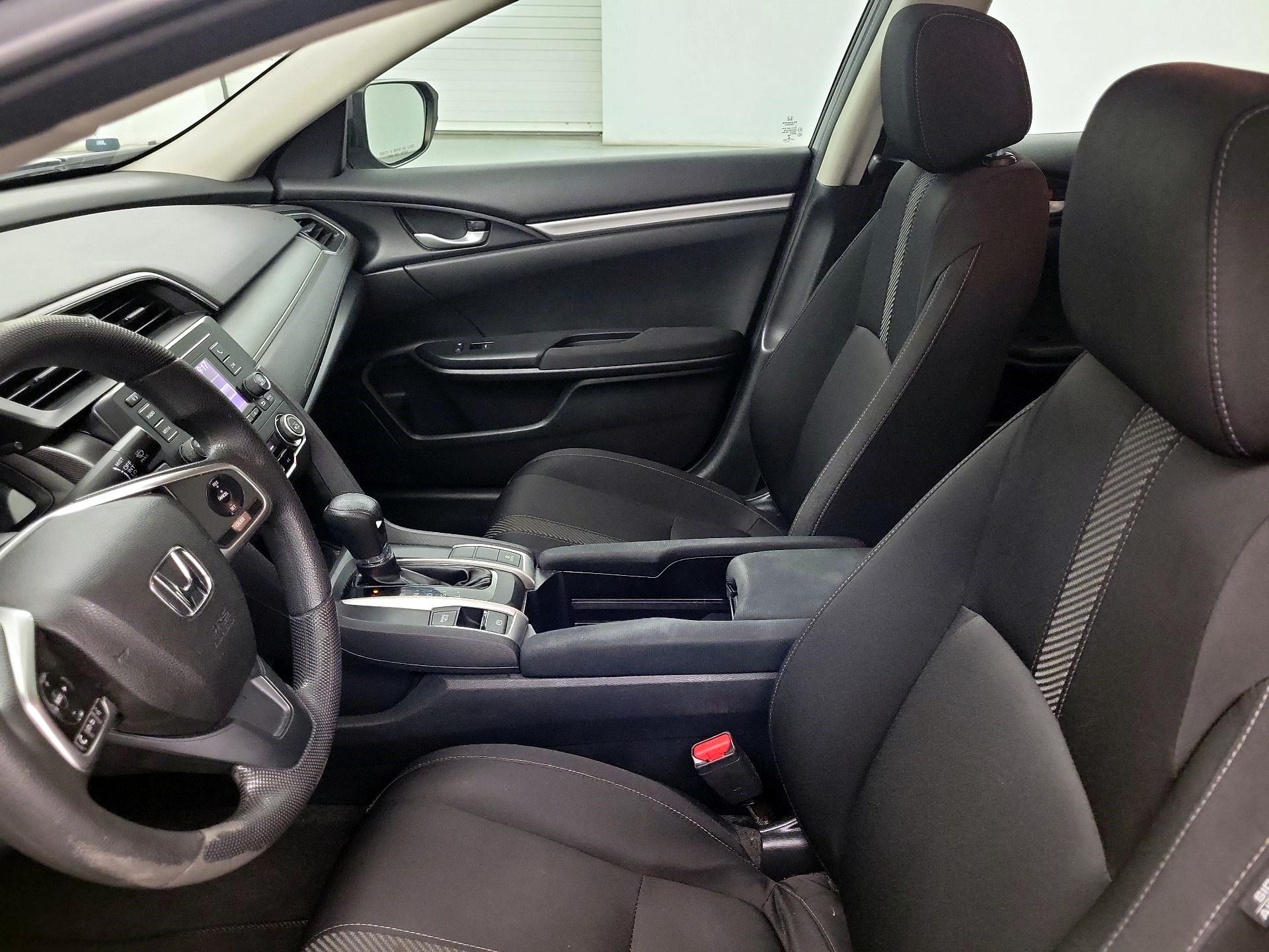 Thumbnail: 2017 Honda Civic - 9