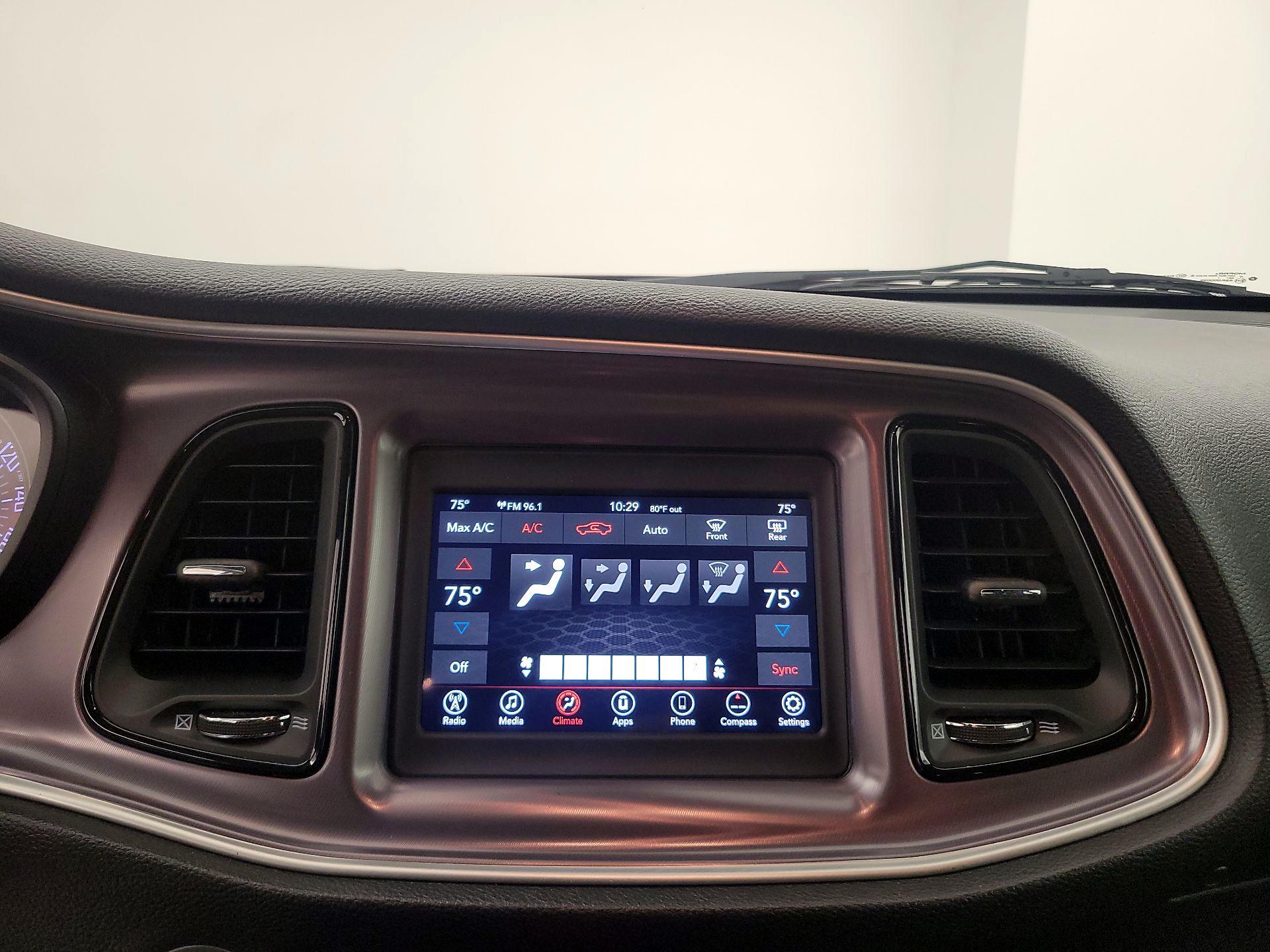Thumbnail: 2019 Dodge Challenger - 16